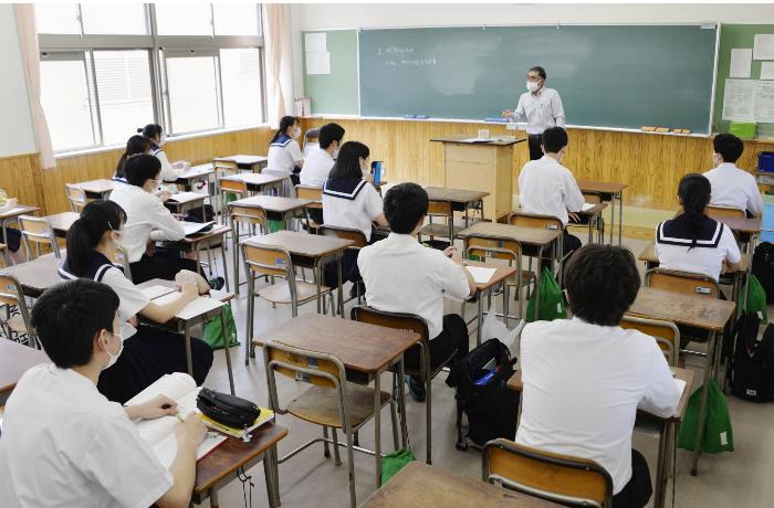 Yaponiyada təhsil sistemi: NƏ, NƏ ÜÇÜN VƏ NECƏ? 